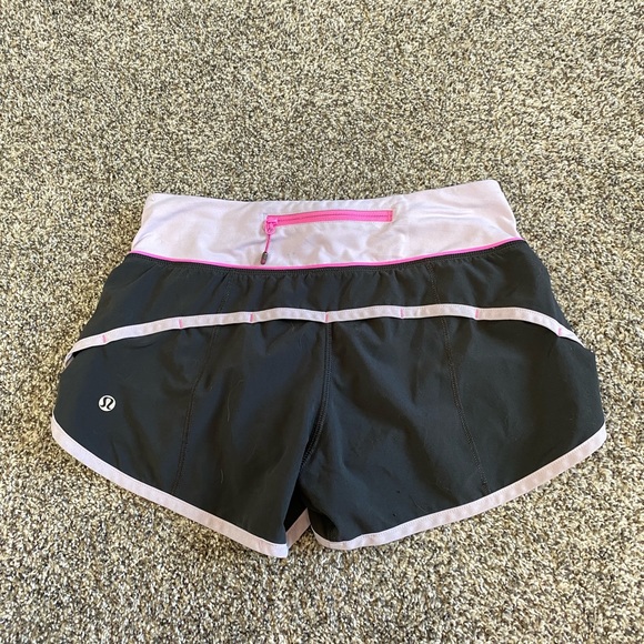 🍁50% Off Sale 🍁 Lululemon Run: Speed Short *4-way Stretch - Picture 8 of 15